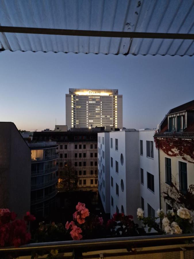 Mikon Eastgate Hotel - City Centre Berlin Exterior photo