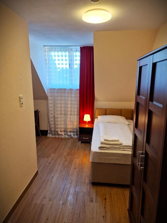 Mikon Eastgate Hotel - City Centre Berlin Exterior photo